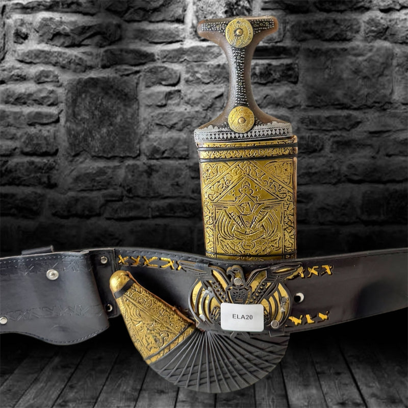 Golden Yemeni Janbiyah   ELA20- جنبية ذهبيه مع جلد