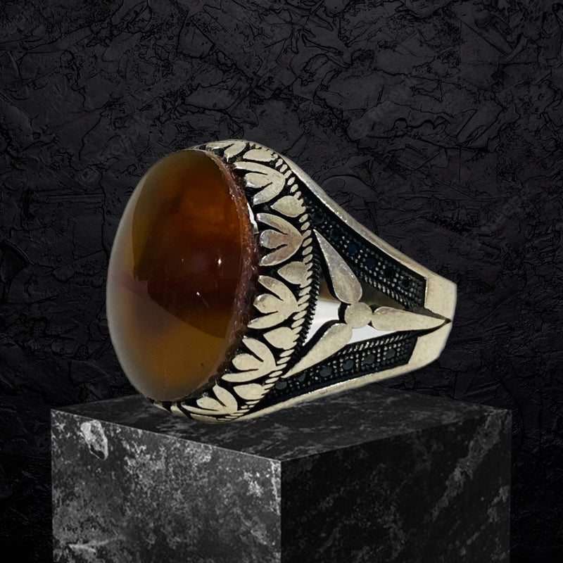 Yemeni Aqeeq Ring- Genuine Silver- Size: 11.5 -